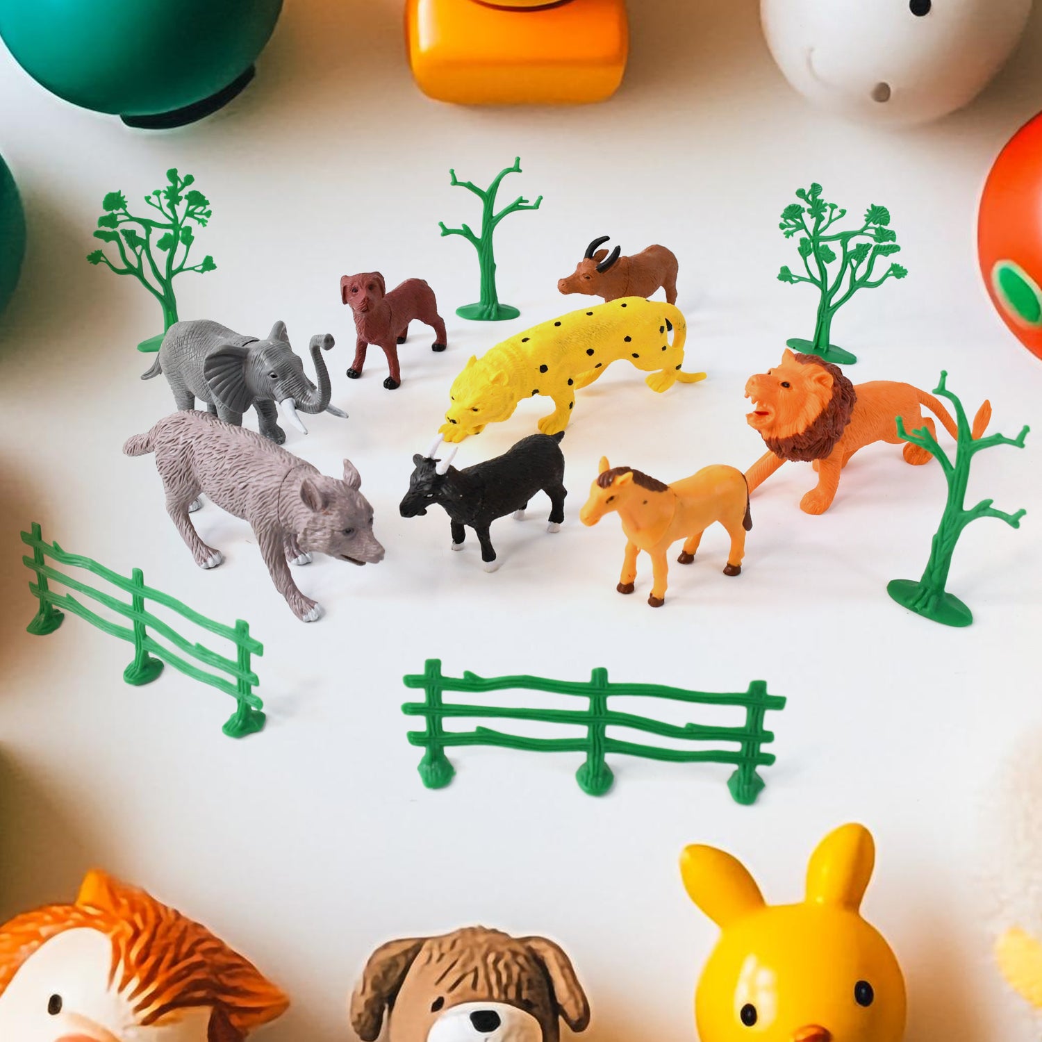 Animal Kingdom Plastic Toy Set For Kids (14 Pc)