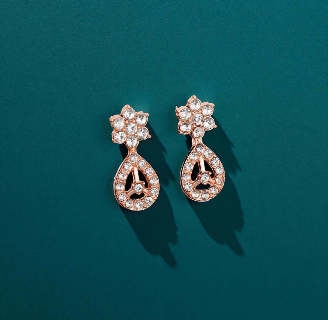 Elegant crystal and enamel floral link Necklace set with pearl drop.